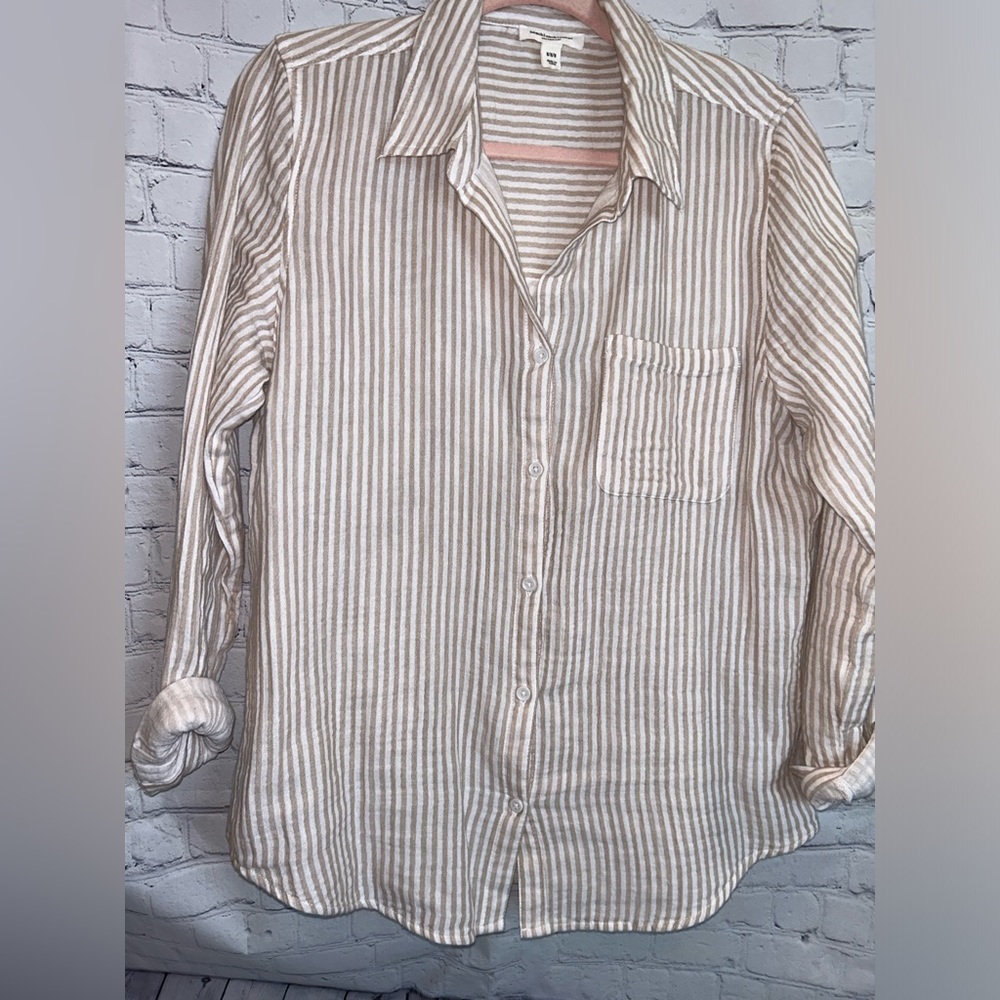Linen button down shirt-medium